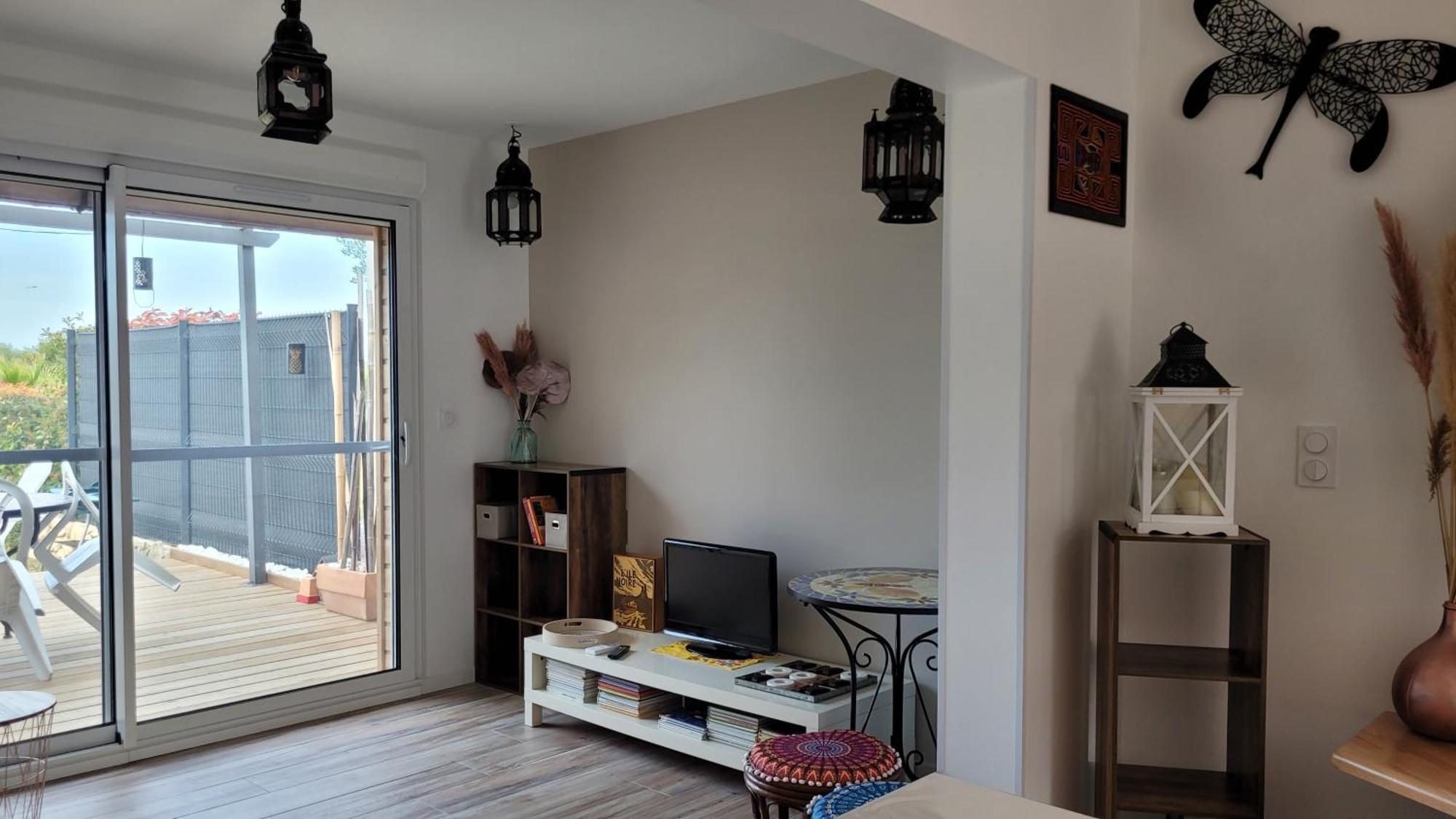 Gite Du Soleil Maison Lumineuse Avec Terrasse Solarium Parking Prive Sorède Exterior foto